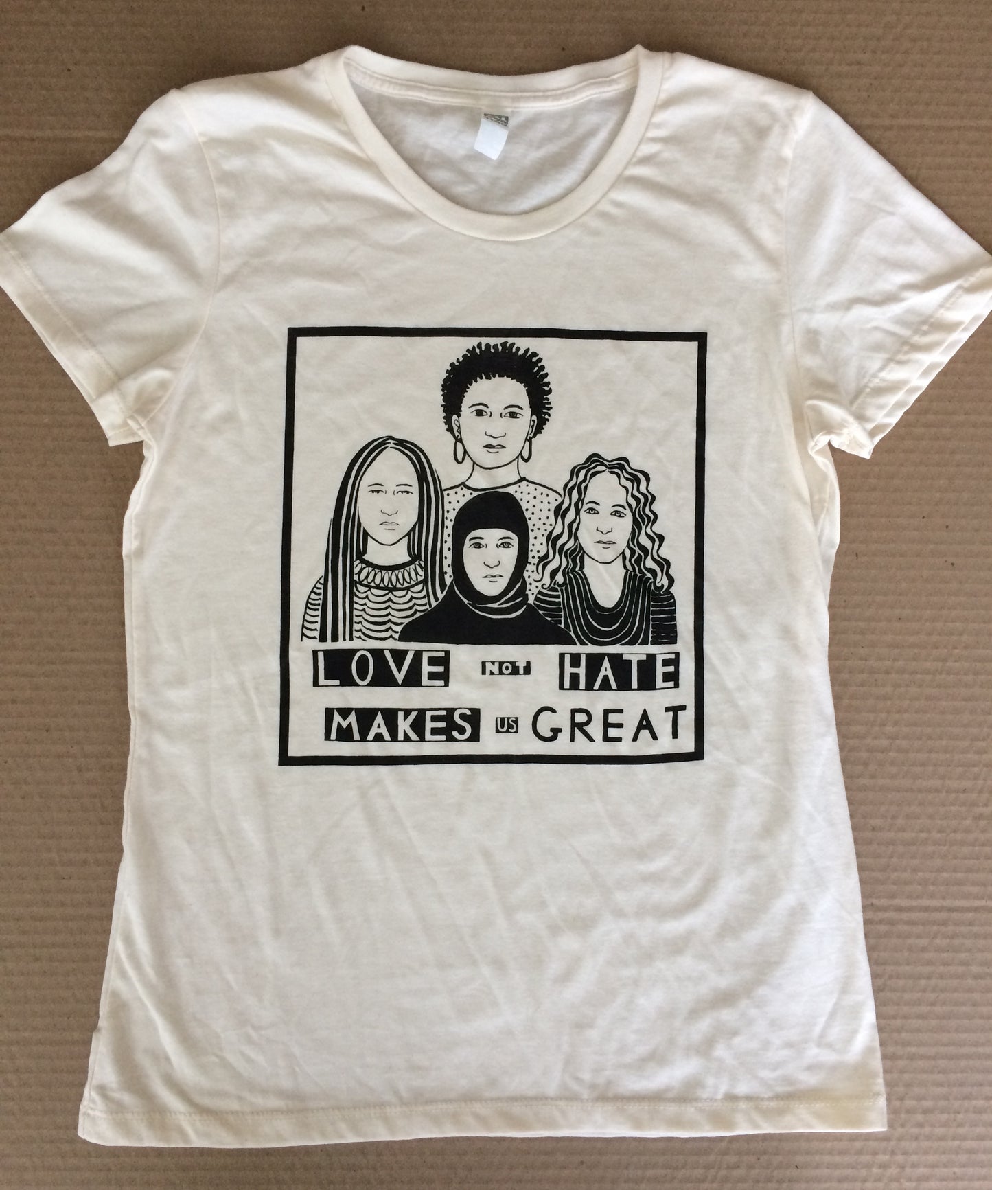 T-shirt | Love Not Hate